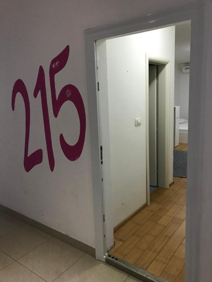 Apartman S&M Apartment Mostar Bagian luar foto